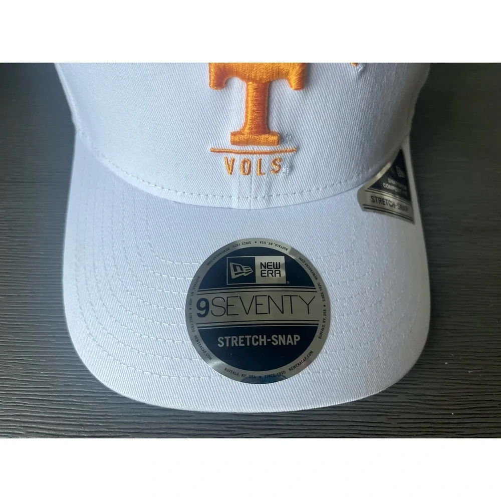 TENNESSEE VOLUNTEERS Vols New Era Hat 9SEVENTY  Adjustable Stretch Snap NWT - Picture 2 of 7